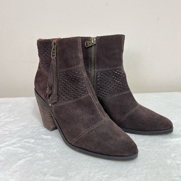 Lucky Brand Brown Ramses Ankle Booties Side Zip Perforated Boots 8 Women - Picture 1 of 9